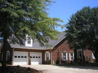 111 Columns Cir, Shelby, NC 28150