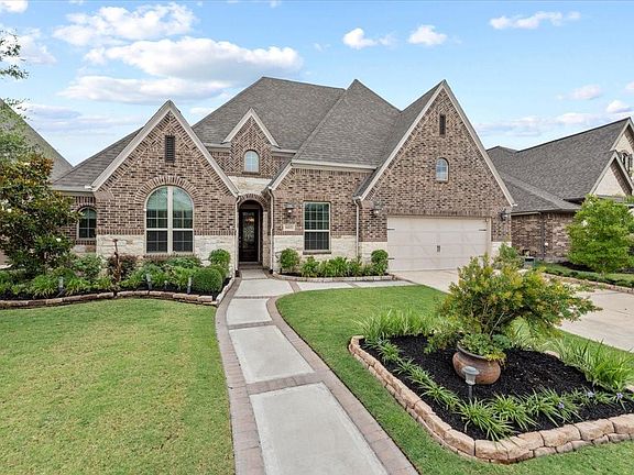 3rd image of 6415 Diamantina Ct