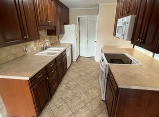 137 Hillcrest St, Shelby, NC 28152