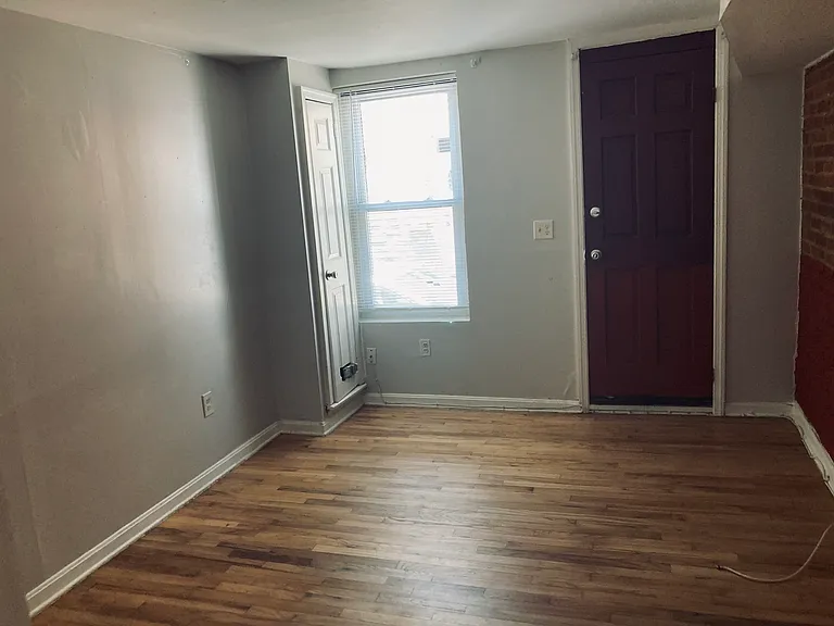 Main floor:
Living room
