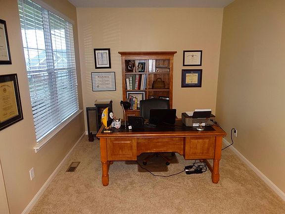 4th image of 2649 Alyssum Dr