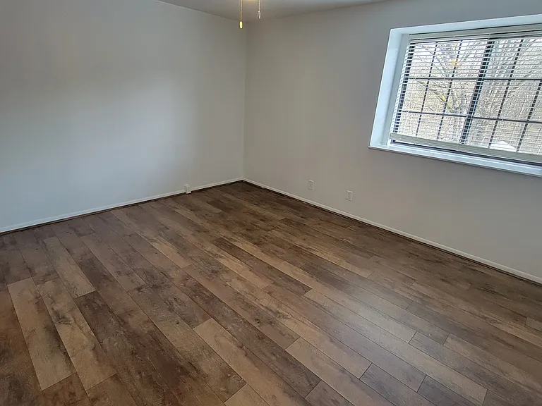1608 Shady Cove Ln — Photo 18