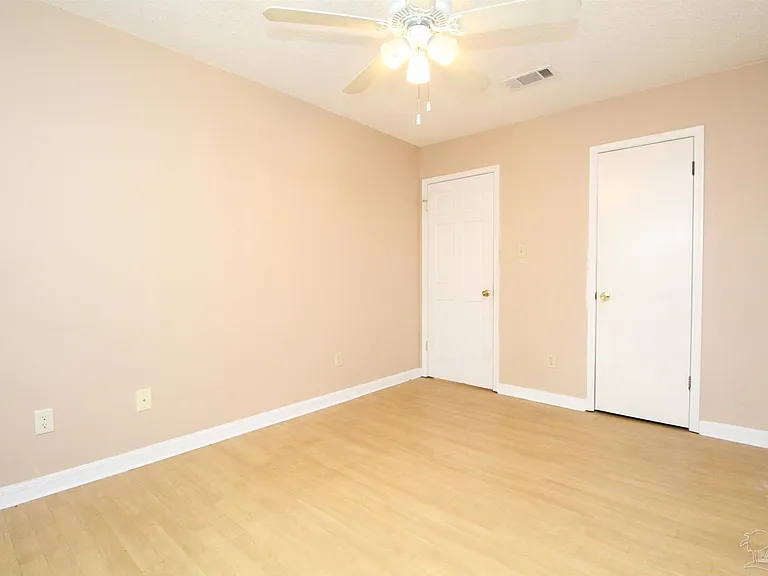6201 Forest Pines Dr — Photo 14