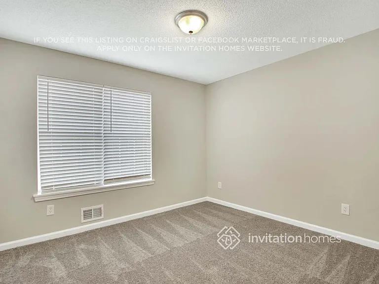 1815 Independence Dr — Photo 13