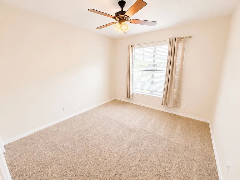 297 Eagle Bend Way — Photo 6
