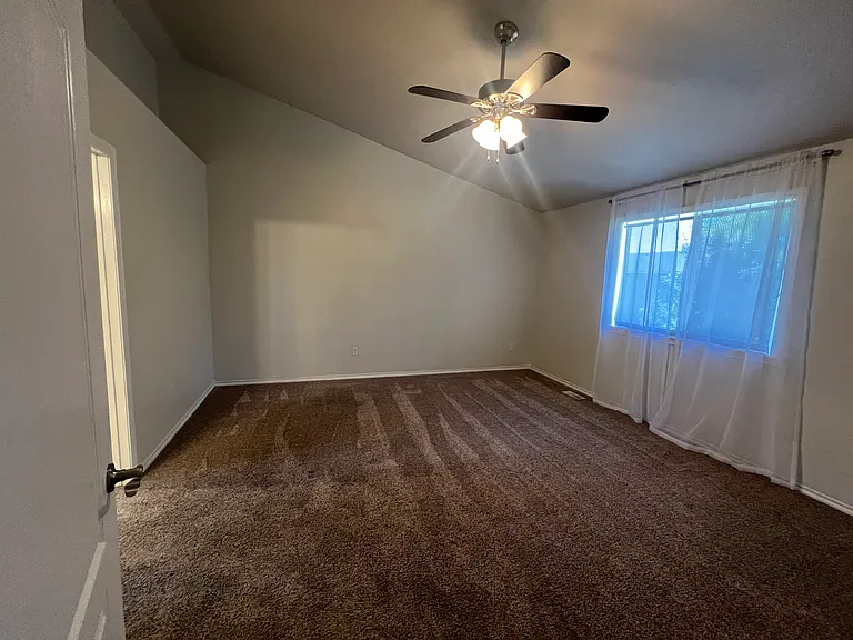 1351 E Red Rock Dr — Photo 7
