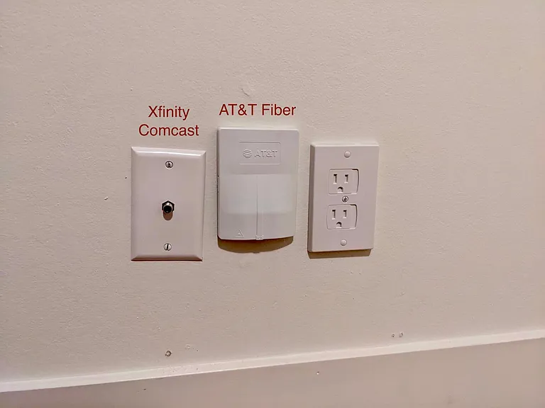 You have the option to choose between Fiber or Cable. Both provide Gigabit speeds