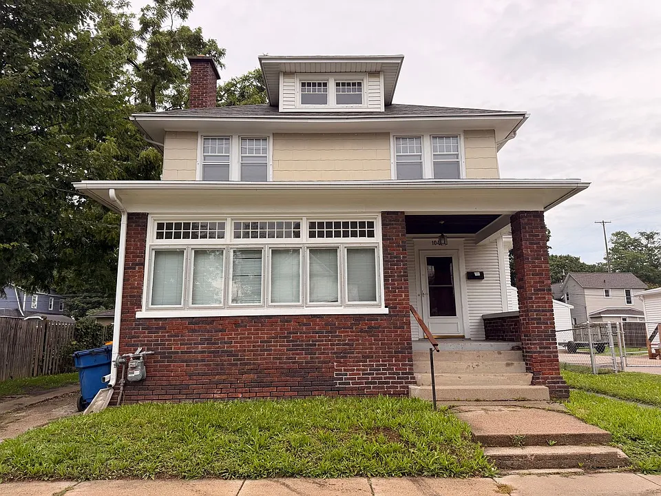 1047 Sibley St NW