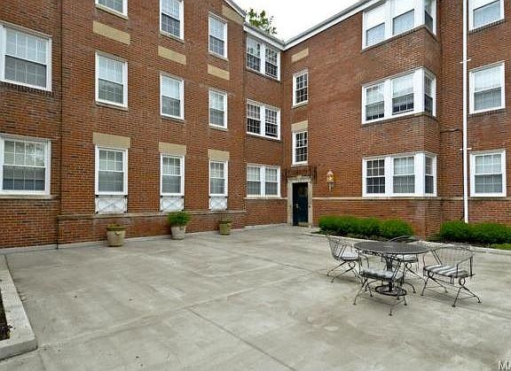 Great Outdoor Seating