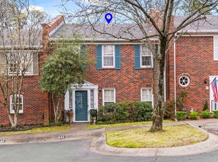 211 Cambridge Place Dr, Little Rock, AR 72227