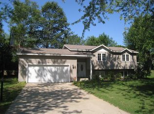 618 Beechwood St, Holland, MI