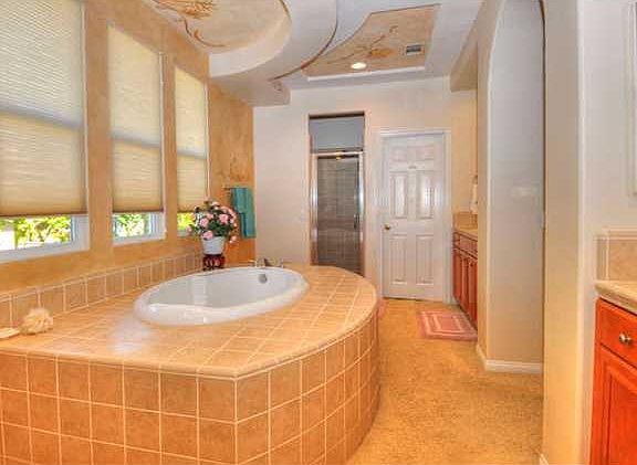 5th image of 13784 Torrey Del Mar Dr
