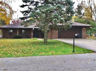 6415 Sunset Rd, Kohler, WI 53044