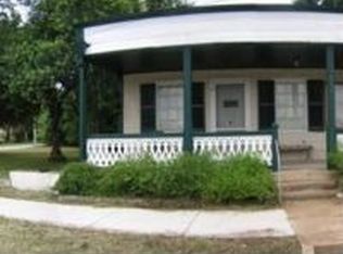 714 W Main St, Fredericksburg, TX 78624