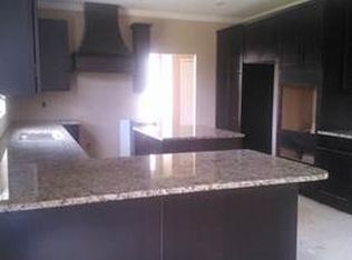 621 Park Lane Rd, Chelsea, MI 48118