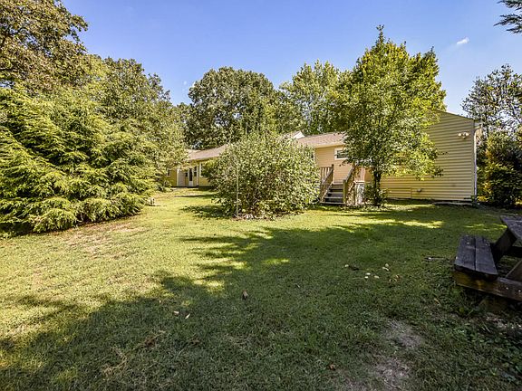 4th image of 2913 Shady Ln