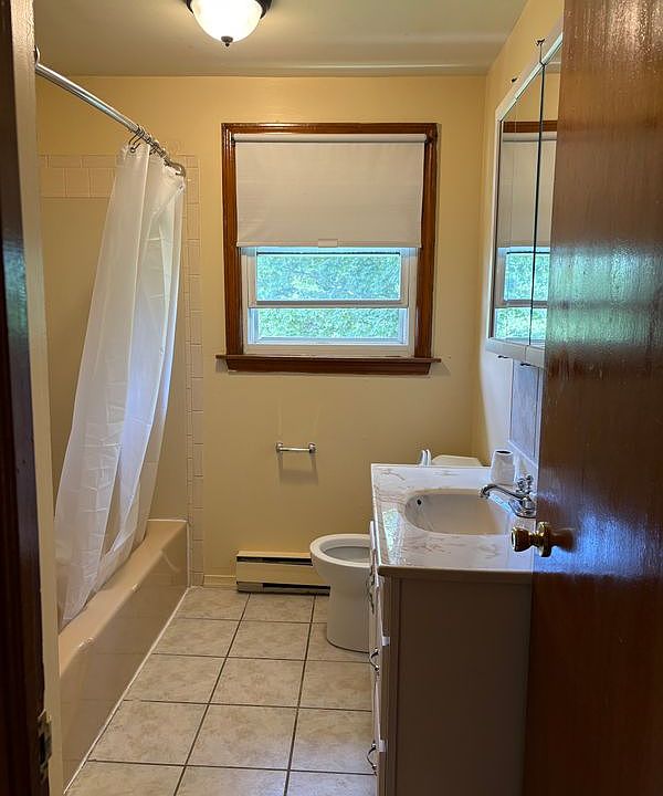 1st image of 27 Gilbert Ln