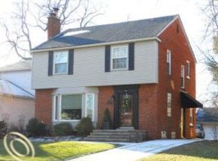 1027 N Washington Ave, Royal Oak, MI