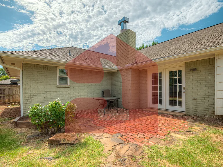 5313 NW 110th St — Photo 57