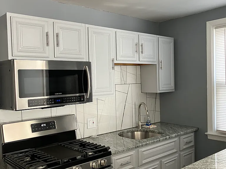4946 Saul St #1 — Photo 4