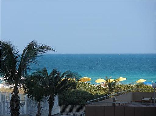 4th image of 401 Ocean Dr APT 301