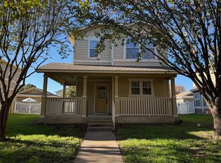 520 Rolling Oak Dr, Round Rock, TX 78664