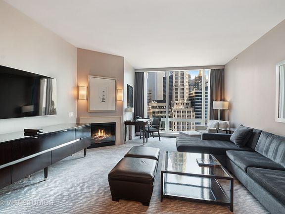 4th image of 401 N Wabash Ave #2038