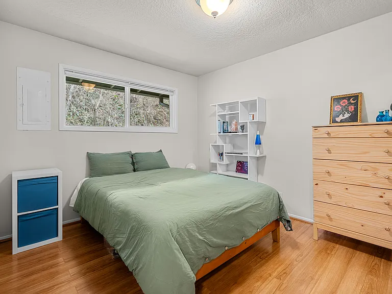 1025 SW Bertha Blvd #3 — Photo 15