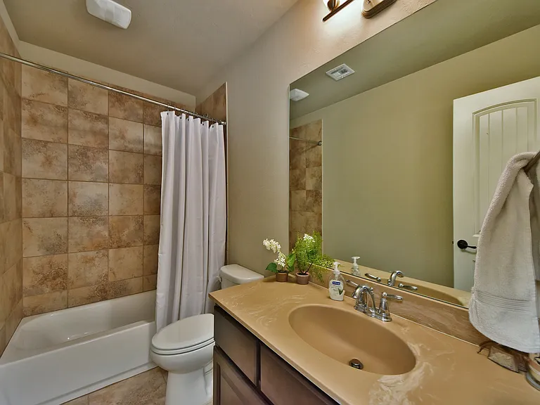 16100 Fair Winds Way — Photo 26