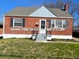 9208 Orangewood Dr, Cincinnati, OH