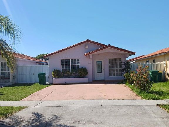 2nd image of 8808 NW 112th Terrace