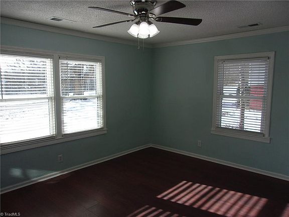 5th image of 335 Nathan Hunt Dr