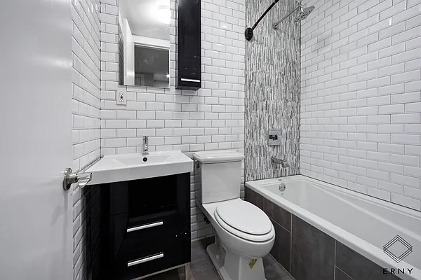 Rented by ERNY LLC | media 26