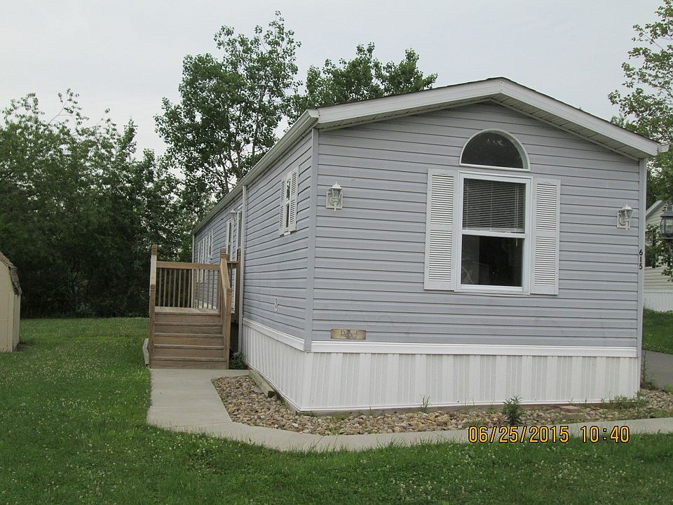 Exterior Image-0-SKYLINE Cranberry Village Estates