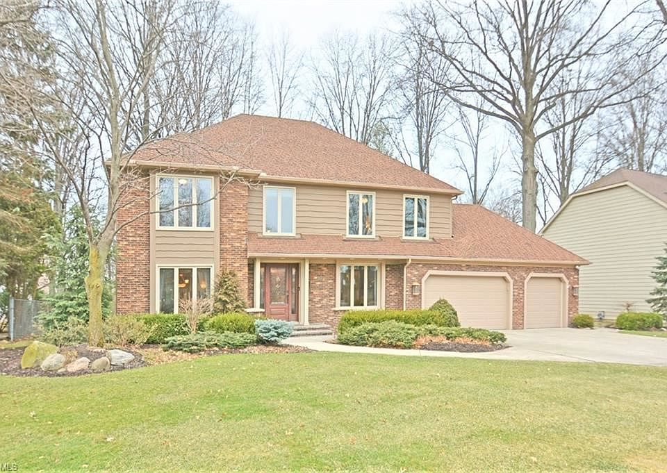 1st image of 27728 Royal Forest Dr