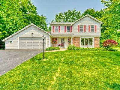 1236 Hardwood Ln, Webster, NY, 14580