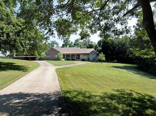 1360 Goshen Rd, Winchester, KY 40391