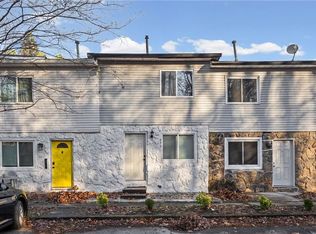 579 Northridge Crossing Dr, Atlanta, GA 30350