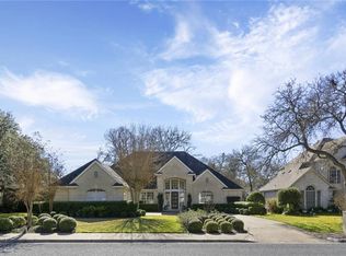 10207 Pinehurst Dr, Austin, TX 78747