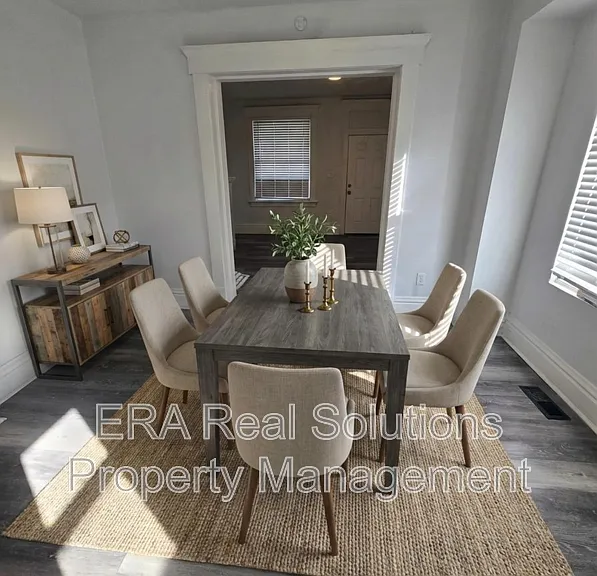 85 N Yale Ave — Photo 2