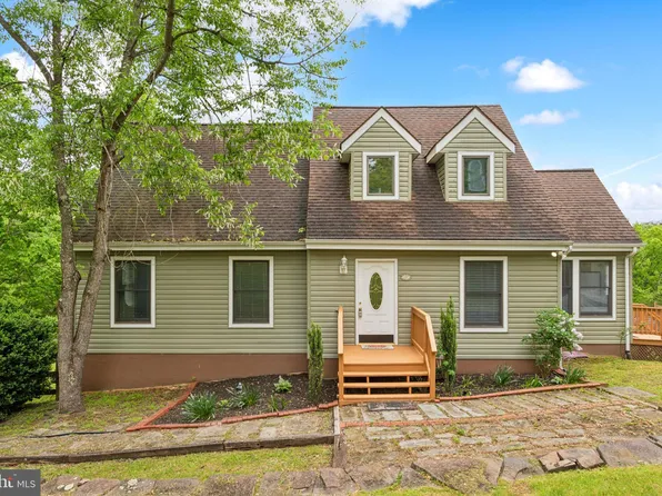 137 Grapevine Ct, Gore, VA 22637