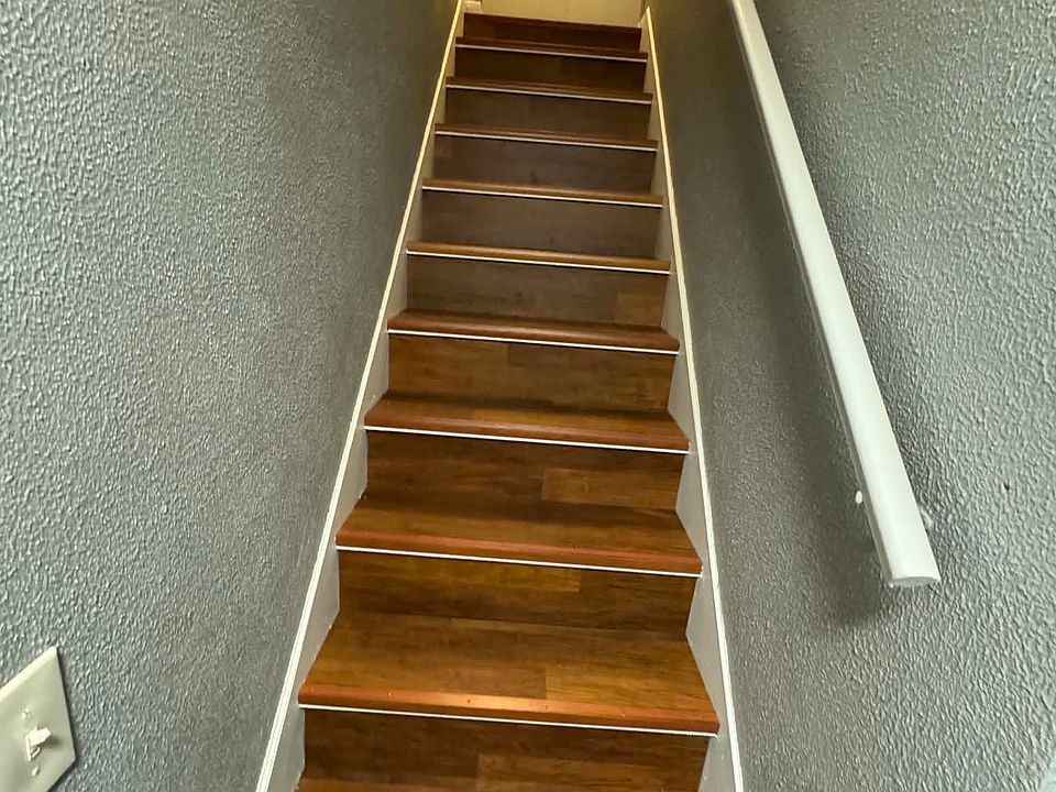 2nd image of 1320 W 37th St