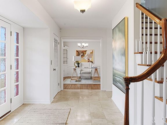 4th image of 6708 Rosemary Ln