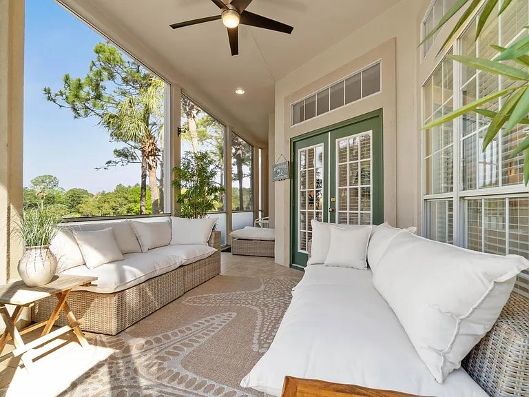 5280 Tivoli Dr — Photo 32