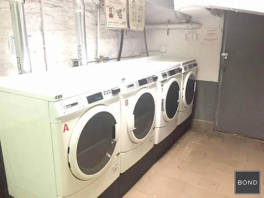 Rented by Bond New York | media 4