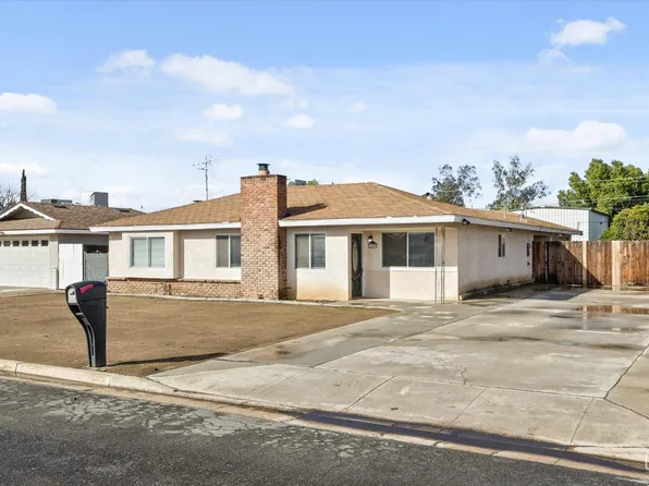 6209 Mignonette St, Bakersfield, CA 93308