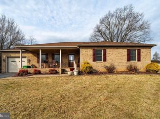 13 Independence Dr, Luray, VA 22835