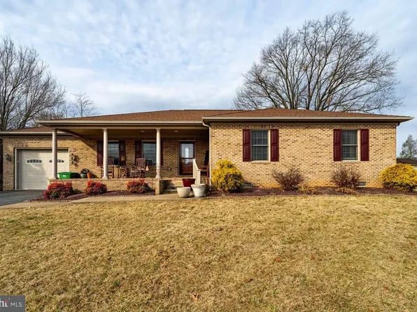 13 Independence Dr, Luray, VA 22835