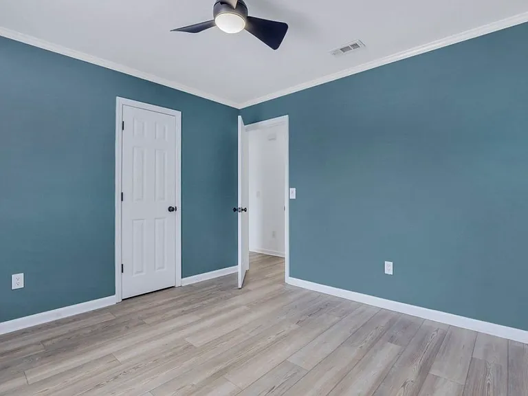 138 Wayfair Ln — Photo 22