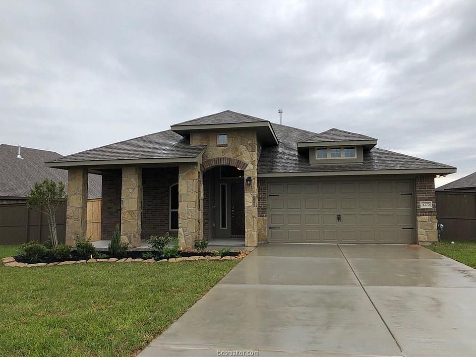 1st image of 4270 Harding Way
